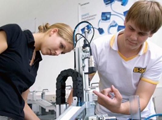 axsacademy(1)